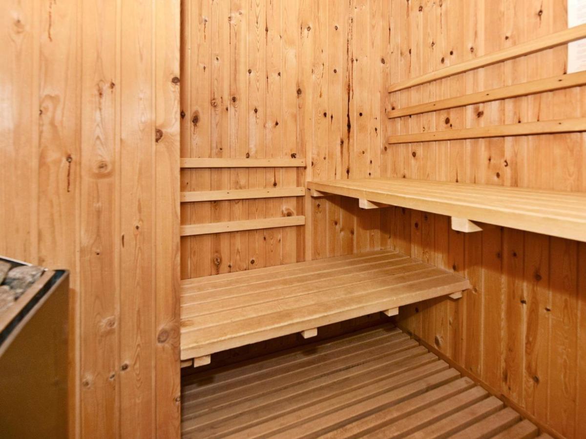 Two-Bedroom Holiday Home In Henne 7 Генне-Странд Екстер'єр фото